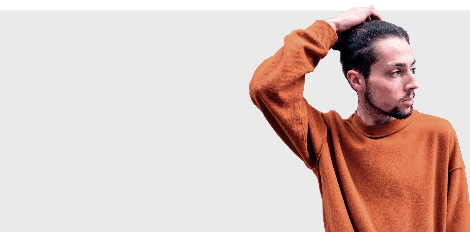 Aluno que frequenta a Escola de Moda do Porto